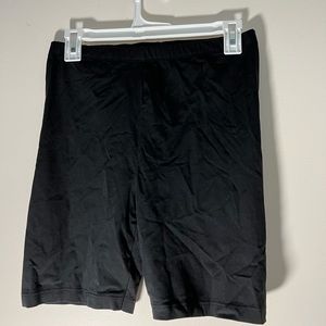 Danskin Women’s Large Athletic Shorts Black